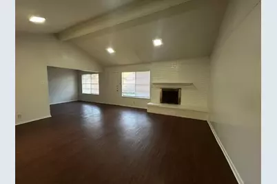 2716 Sibley Drive, Arlington, TX 76015 - Photo 3