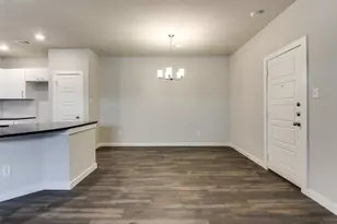 649 Blackland dr, Venus, TX 76084 - Photo 5