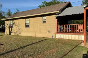 511 W Morris St, Seymour, TX 76380 - Photo 13