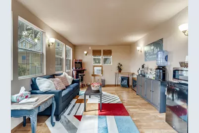 1002 W Pearl Street, Granbury, TX 76048 - Photo 9