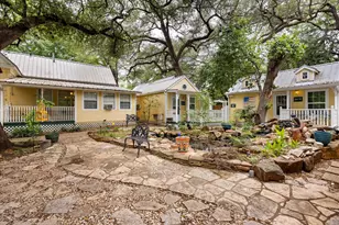 1002 W Pearl St, Granbury, TX 76048 - Photo 7