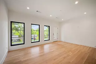 8716 Fawn Dr, Dallas, TX 75238 - Photo 31