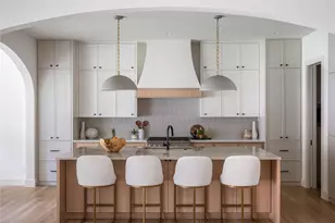 8716 Fawn Dr, Dallas, TX 75238 - Photo 3