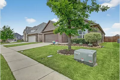 15405 Elm Bluff Way, Fort Worth, TX 76262 - Photo 3