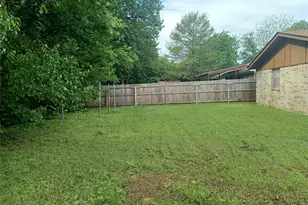 6909 Mary Hill Rd, Forest Hill, TX 76140 - Photo 25