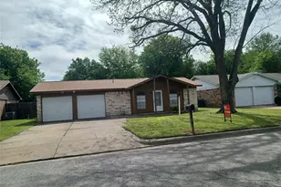 6909 Mary Hill Rd, Forest Hill, TX 76140 - Photo 1