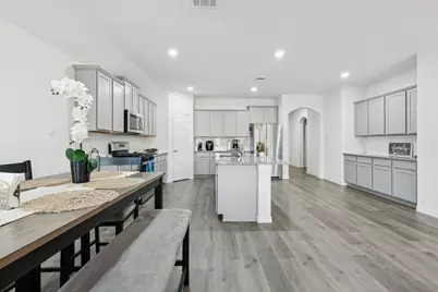 9721 Tinsley Street, Aubrey, TX 76227 - Photo 11