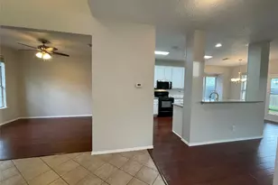 2713 Chatsworth Dr, Grapevine, TX 76051 - Photo 9