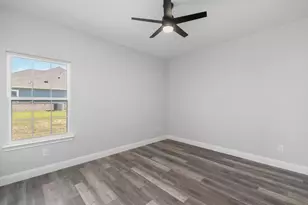 1013 Don Eve Ct, Azle, TX 76020 - Photo 29