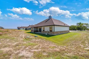 1013 Don Eve Ct, Azle, TX 76020 - Photo 5