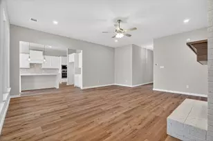 504 Clifton Ct, Springtown, TX 76082 - Photo 13