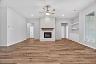 504 Clifton Ct, Springtown, TX 76082 - Photo 9