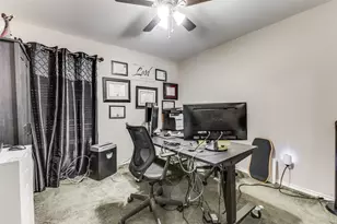 218 Streamside Dr, DeSoto, TX 75115 - Photo 15