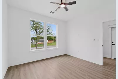 5803 Plum Dale Road, Dallas, TX 75241 - Photo 19