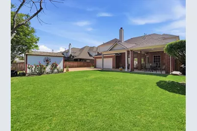 2824 Gillespie Lane, Grand Prairie, TX 75052 - Photo 33