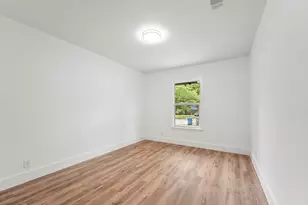2114 Tisinger Ave, Dallas, TX 75228 - Photo 13