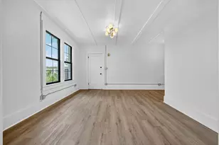 513 NW 6th St, Mineral Wells, TX 76067 - Photo 3