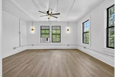 513 NW 6th Street #6, Mineral Wells, TX 76067 - Photo 15