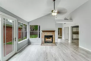 4745 Poppy Dr E, Fort Worth, TX 76137 - Photo 3