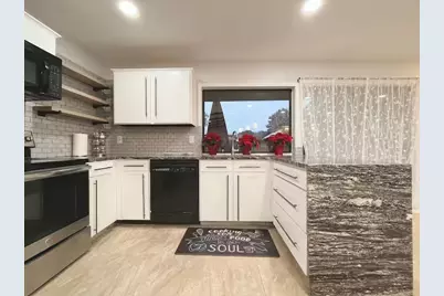 1914 E Spring Valley, Richardson, TX 75081 - Photo 3