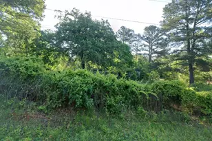 451 Harvey Rd, Kilgore, TX 75662 - Photo 1