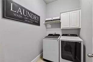 813 Moss Cliff Cir, McKinney, TX 75071 - Photo 23