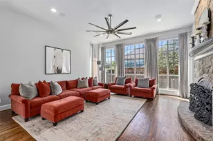 813 Moss Cliff Cir, McKinney, TX 75071 - Photo 9