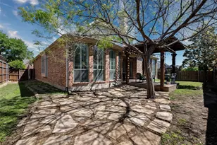 813 Moss Cliff Cir, McKinney, TX 75071 - Photo 33