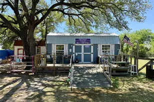 112 E Hoard St, Hamilton, TX 76531 - Photo 19