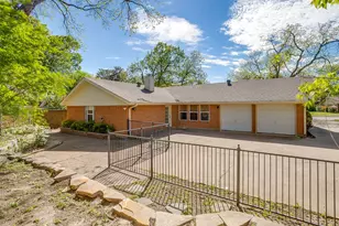 3917 Marys Creek Dr, Benbrook, TX 76116 - Photo 35