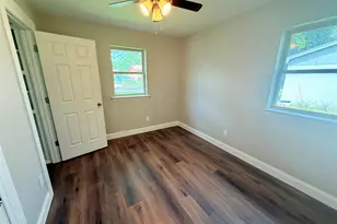 724 Windsor Dr, Everman, TX 76140 - Photo 11