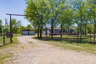 126 Co Rd 118, Whitesboro, TX 76273 - Photo 39