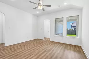 8708 Treeline Pkwy, Justin, TX 76247 - Photo 13