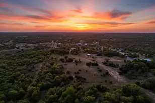 1016 Spring Rnch Dr, Weatherford, TX 76088 - Photo 1