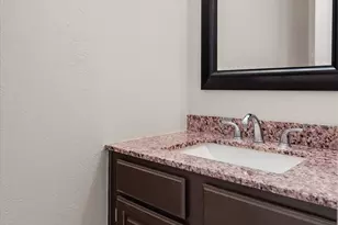 4539 N O'Connor Rd, Irving, TX 75062 - Photo 17