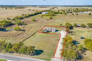 2072 Marshall Rd, Waxahachie, TX 75167 - Photo 1