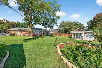 230 Center Street, Whitesboro, TX 76273 - Photo 37
