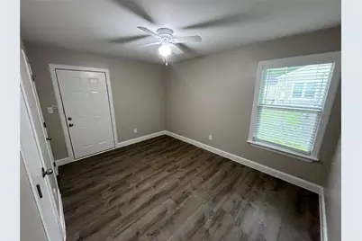 860 Mimosa Drive, Garland, TX 75040 - Photo 13