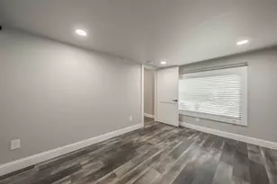 1015 Epenard St, Dallas, TX 75211 - Photo 13