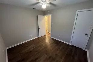 8732 Slay St, Dallas, TX 75217 - Photo 13