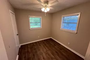 8732 Slay St, Dallas, TX 75217 - Photo 15