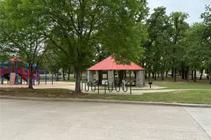 7905 Brandon Ct, North Richland Hills, TX 76182 - Photo 37