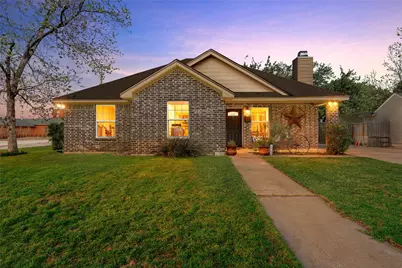 814 N Harrison Street, West, TX 76691 - Photo 3