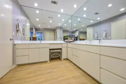 4053 Travis Street, Dallas, TX 75204 - Photo 23