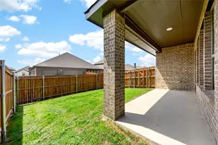 1513 Pegasus Dr, Lancaster, TX 75134 - Photo 15