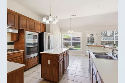 2820 Bradford Oaks Drive, McKinney, TX 75071 - Photo 9