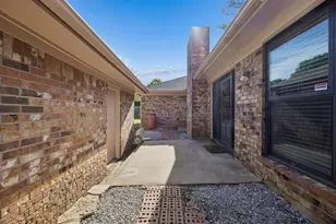 806 Glenn Dr, Euless, TX 76039 - Photo 23