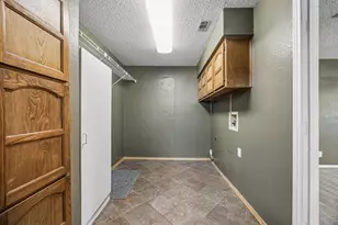 806 Glenn Dr, Euless, TX 76039 - Photo 21