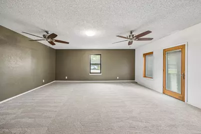 806 Glenn Drive, Euless, TX 76039 - Photo 11