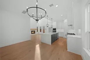 3585 Honeycutt Dr, Frisco, TX 75033 - Photo 9